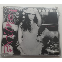CD 2 titres "Gimme More"...